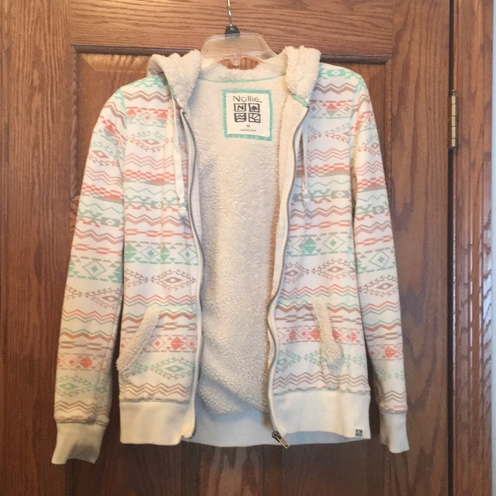 Nollie faux fur warm jacket.